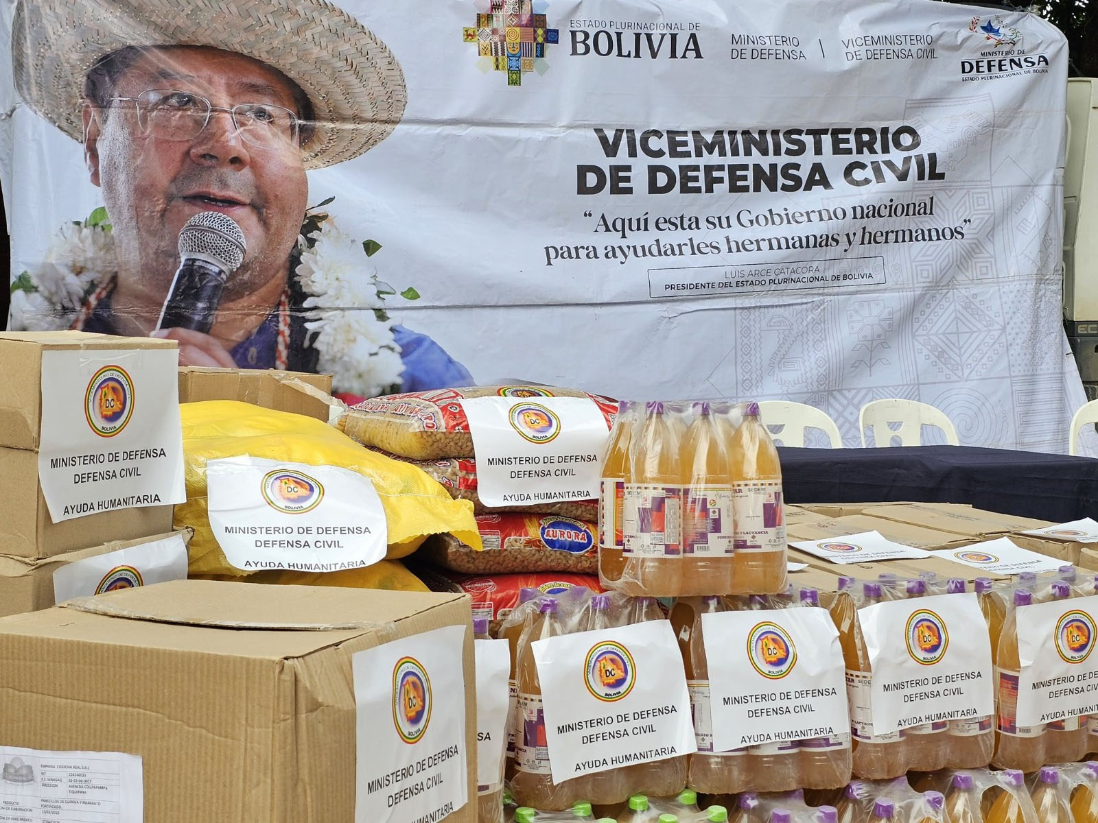 AYUDA HUMANITARIA2 23 09