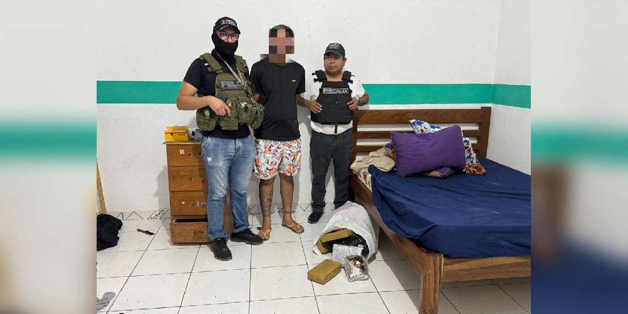 Agentes de la Policía aprehenden al ciudadano brasileño. Foto: MdG