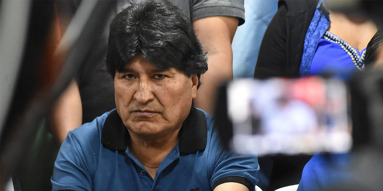 Ministro de Justicia asegura que Evo Morales “tiene que someterse a la justicia como cualquier ciudadano” 