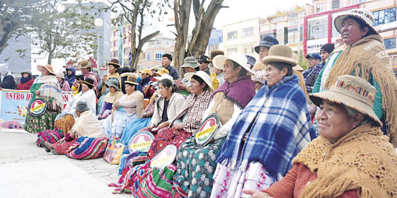 Beneficiarias de las unidades productivas de Achacachi, La Paz.
