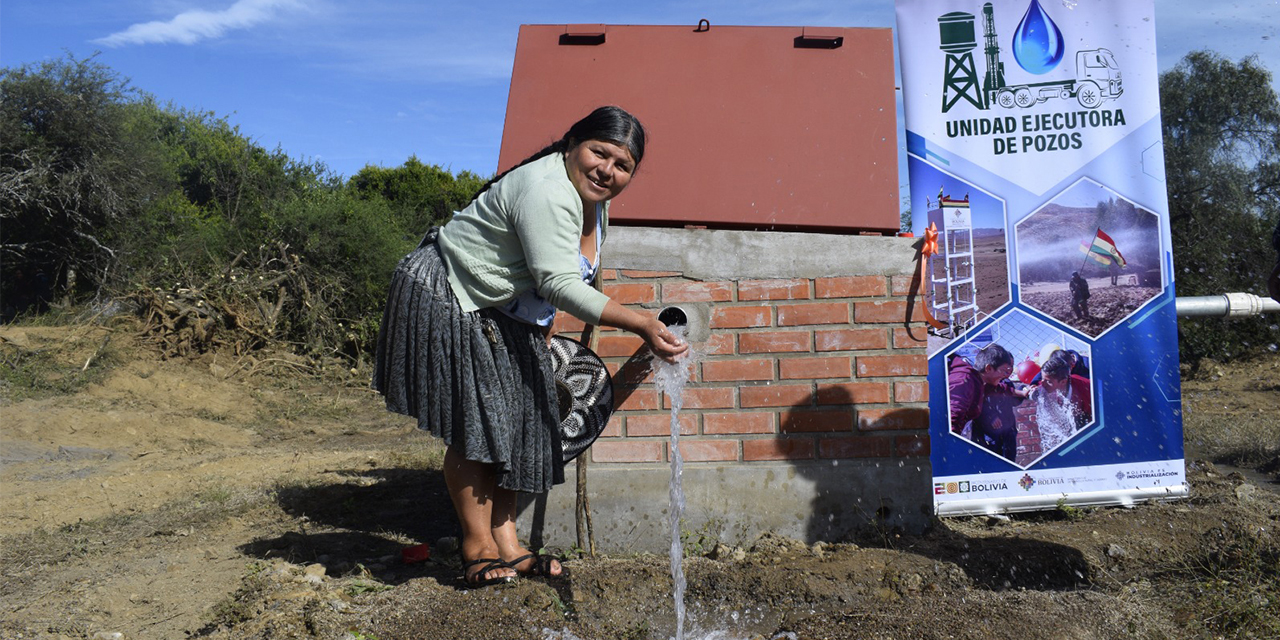Gobierno invierte Bs 363.9 MM en pozos y garantiza agua para más de 74 mil familias