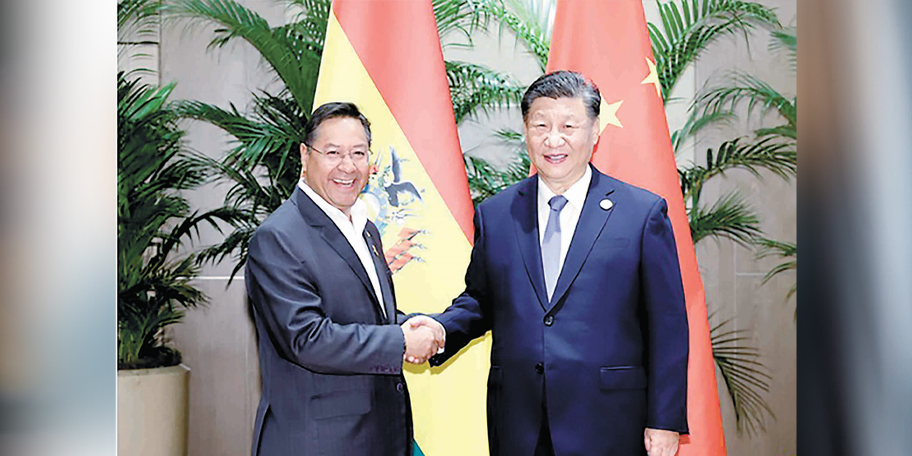Arce y Xi Jinping, en un encuentro en noviembre de 2024.