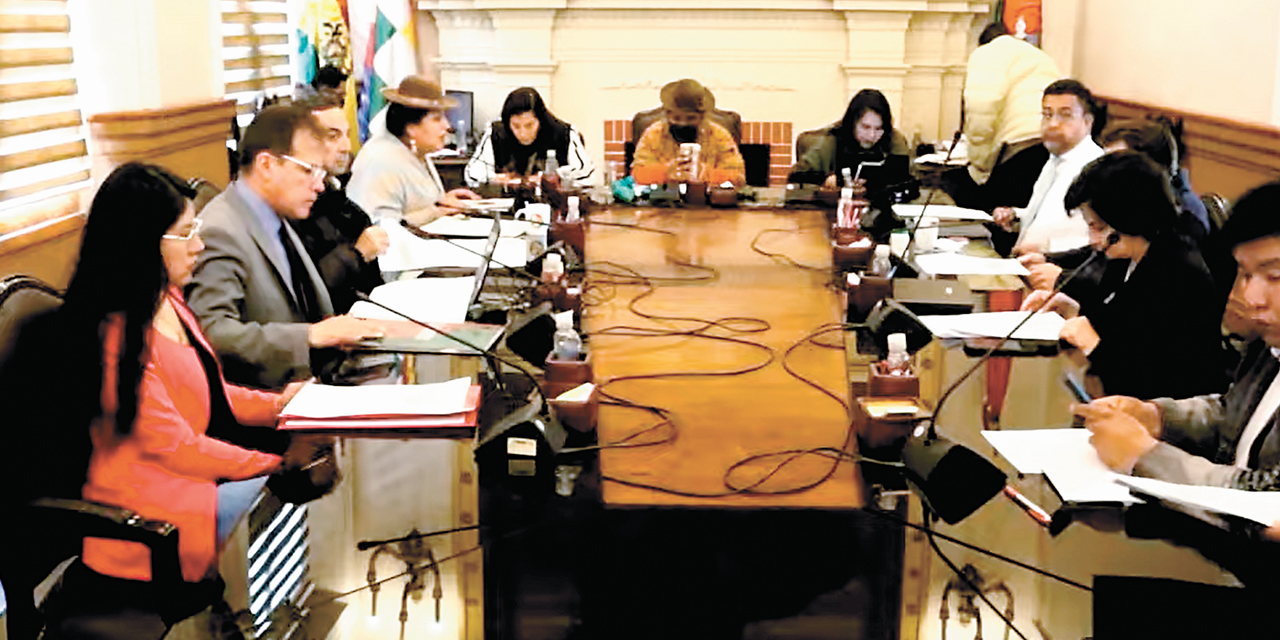 Sesión del Concejo Municipal de La Paz.