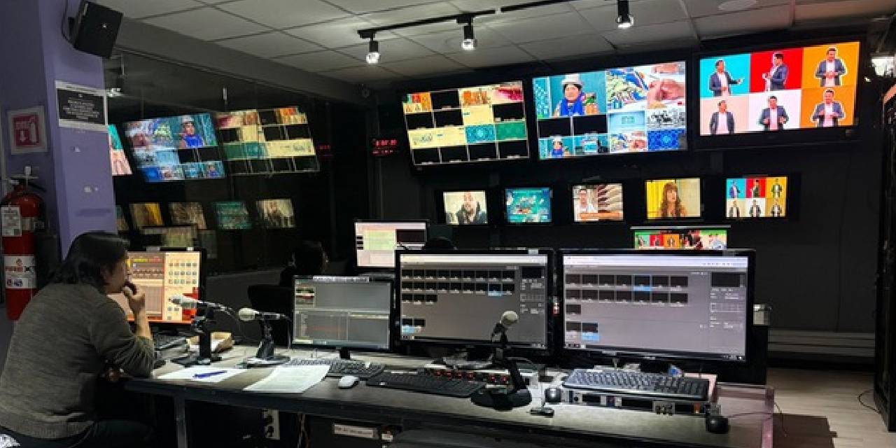 Uno de los estudios de programación de Bolivia TV, en La Paz