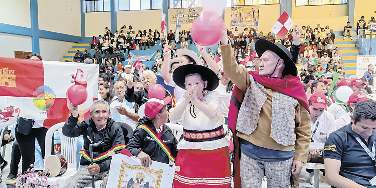Olimpiada Plurinacional Físico Cognitiva de las Personas Adultas Mayores.