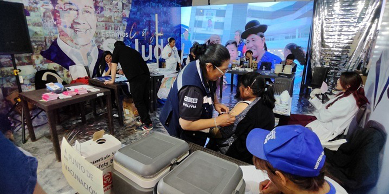 Más de 55.000 personas murieron por Covid-19 en el territorio nacional