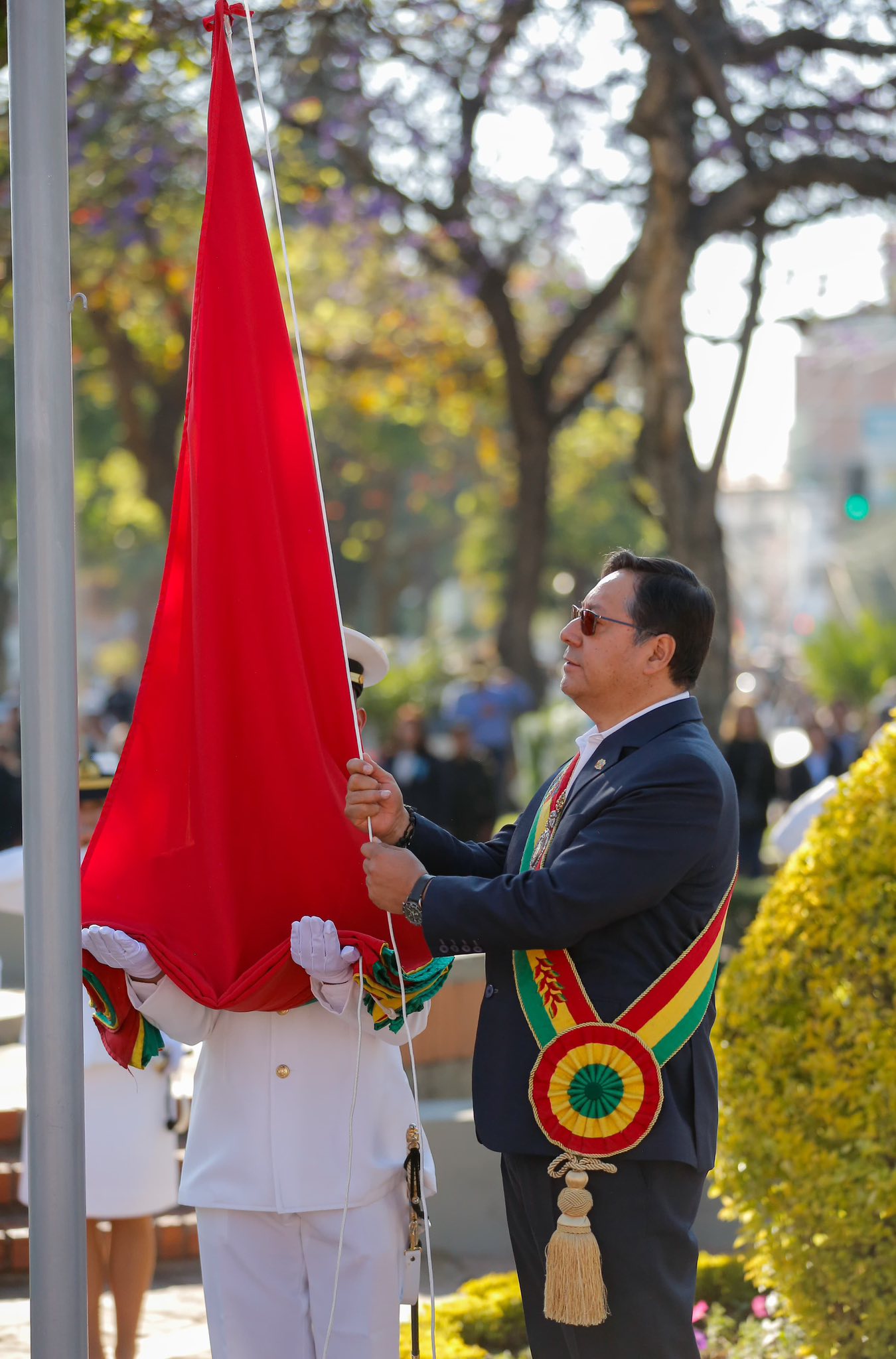 SOC IZA DE BANDERA PRESIDENTE