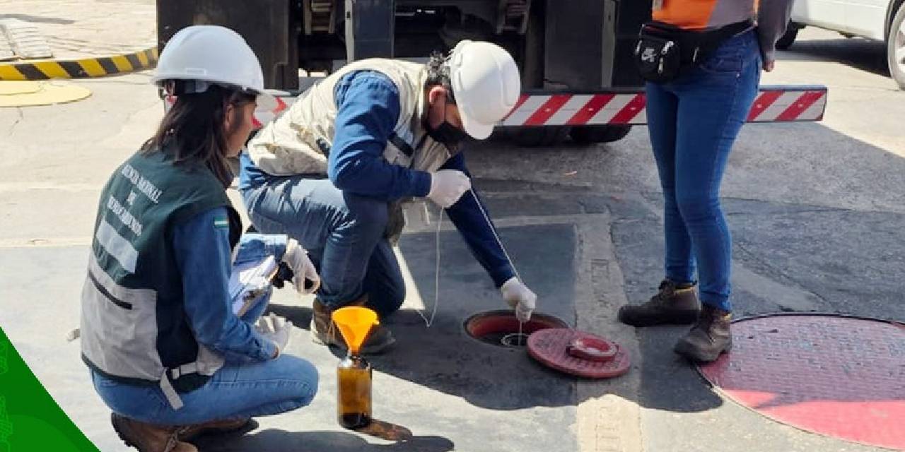 Controles de funcionarios de la ANH a la calidad de los carburantes. 