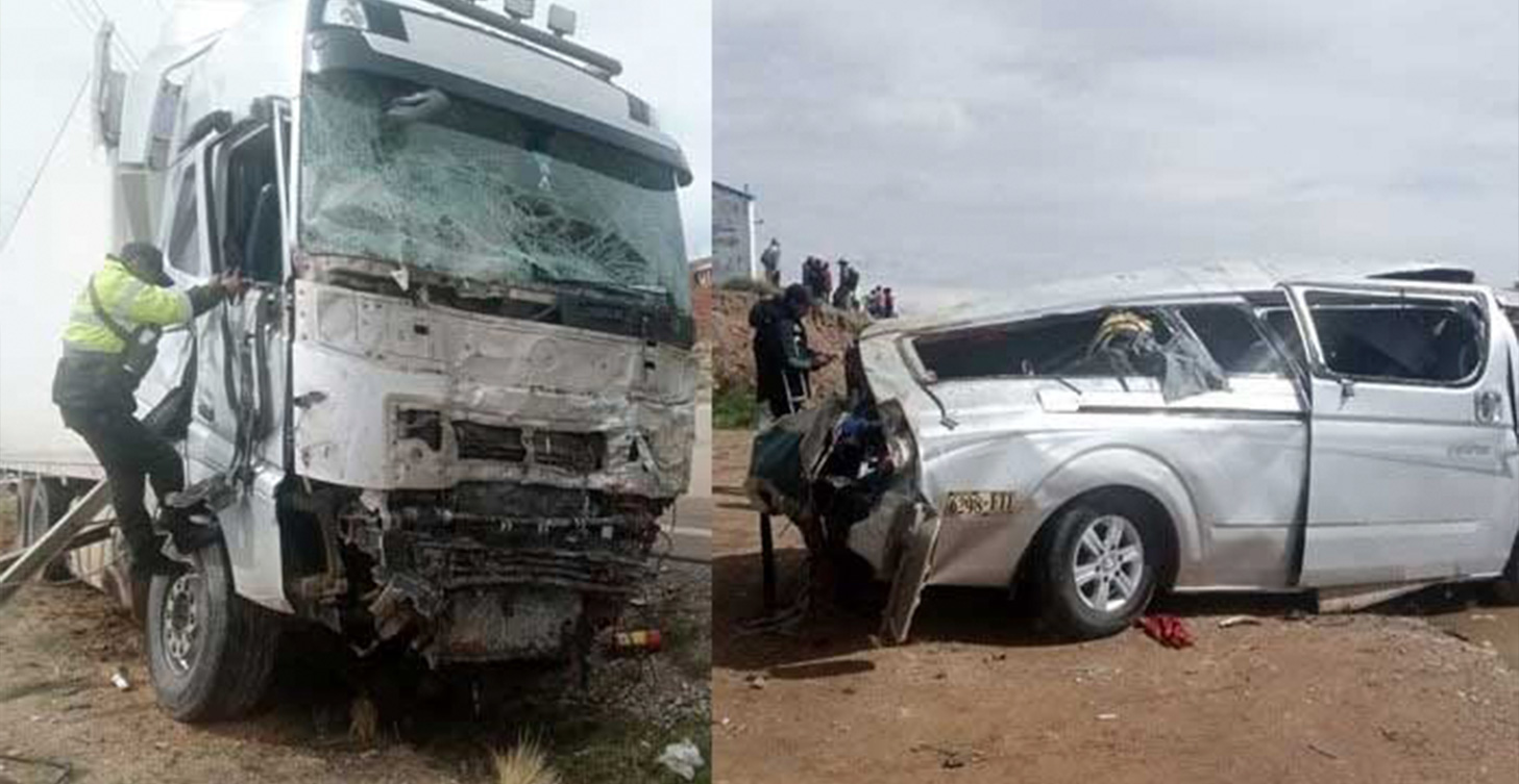 Accidente entre un camión y un minibús en la carretera a Oruro. Foto: RRSS