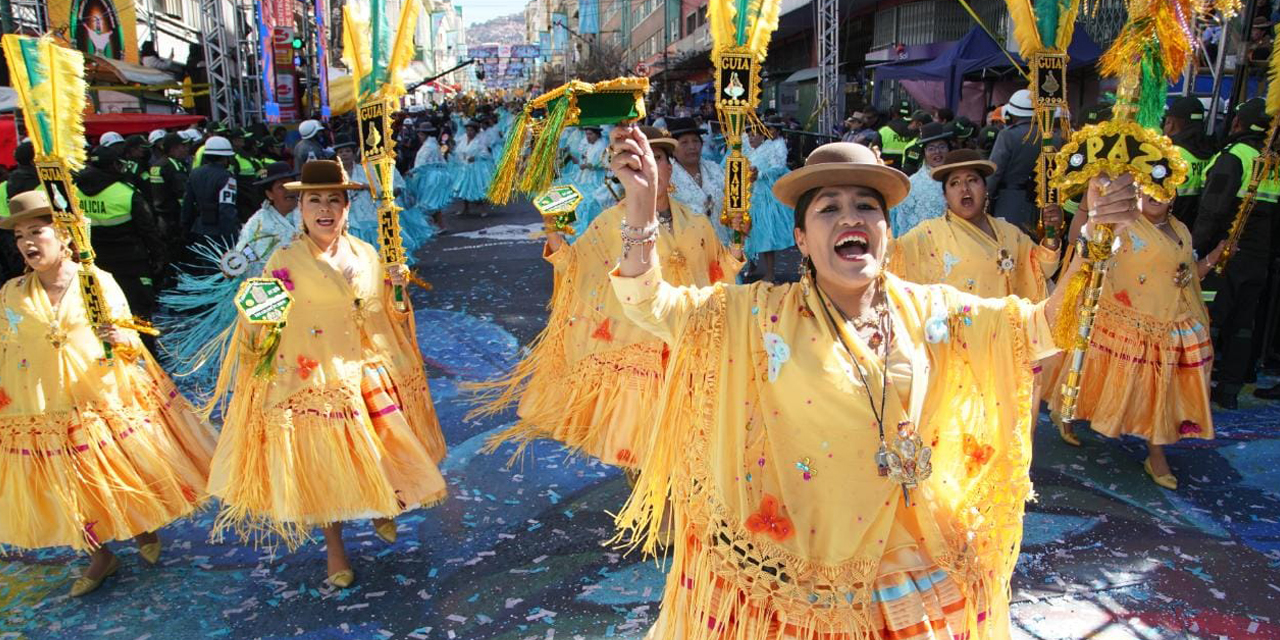 La Paz vive la Festividad del Señor Jesús del Gran Poder. | Foto: Jorge Mamani