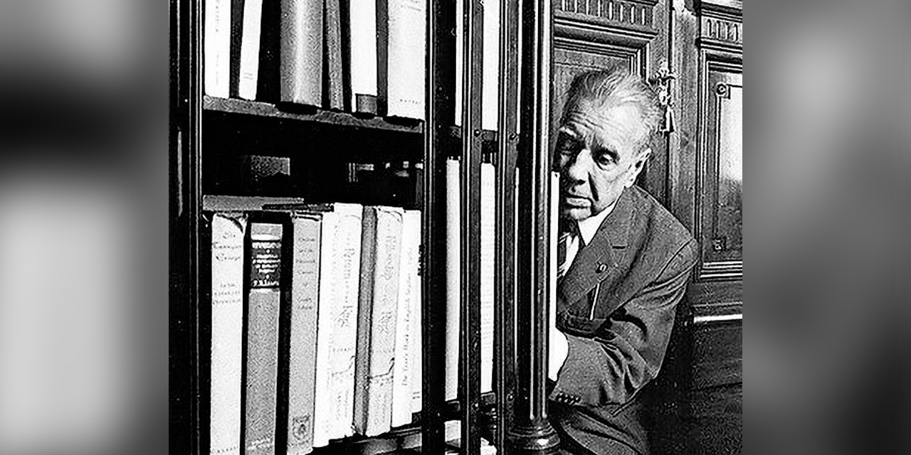 Jorge Luis Borges fue director de la Biblioteca Nacional de Argentina entre 1955 y 1973. | Foto: FC-BCB