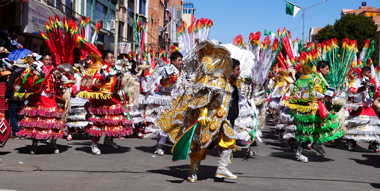 En esta nueva versión de la entrada folklórica, participaron 62 fraternidades. Foto RRSS