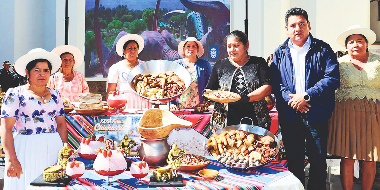 Una feria del chicharrón organizada en Sacaba, Cochabamba. Foto: GAMS