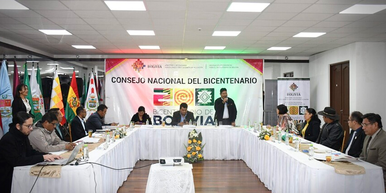 Reunión del Consejo Nacional del Bicentenario.