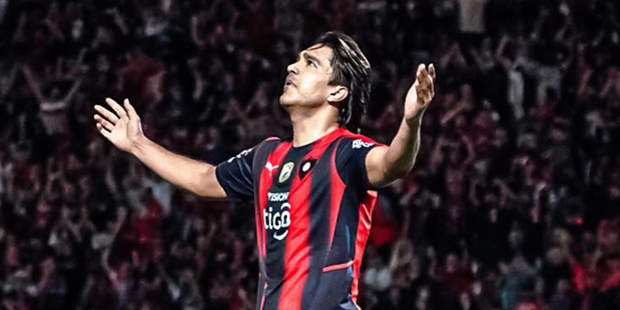 Martins rescindió con Cerro Porteño y ya escucha ofertas. 