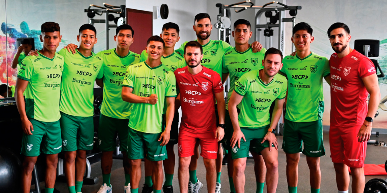 El entusiasmo de los seleccionados para cumplir una buena presentación y mejor actuación. (Foto: FBF)