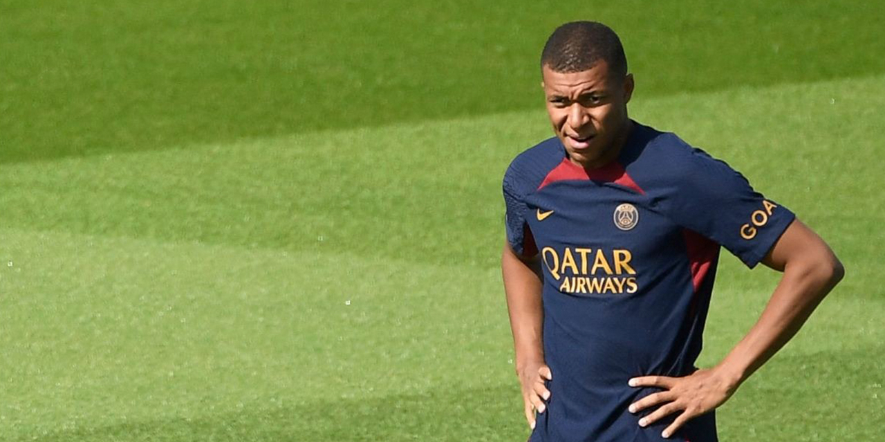 El jugador francés Kylian Mbappé quedó fuera de la nómina del PSG para la gira por Japón, donde hará la pretemporada y jugará partidos amistosos. Foto: RPP