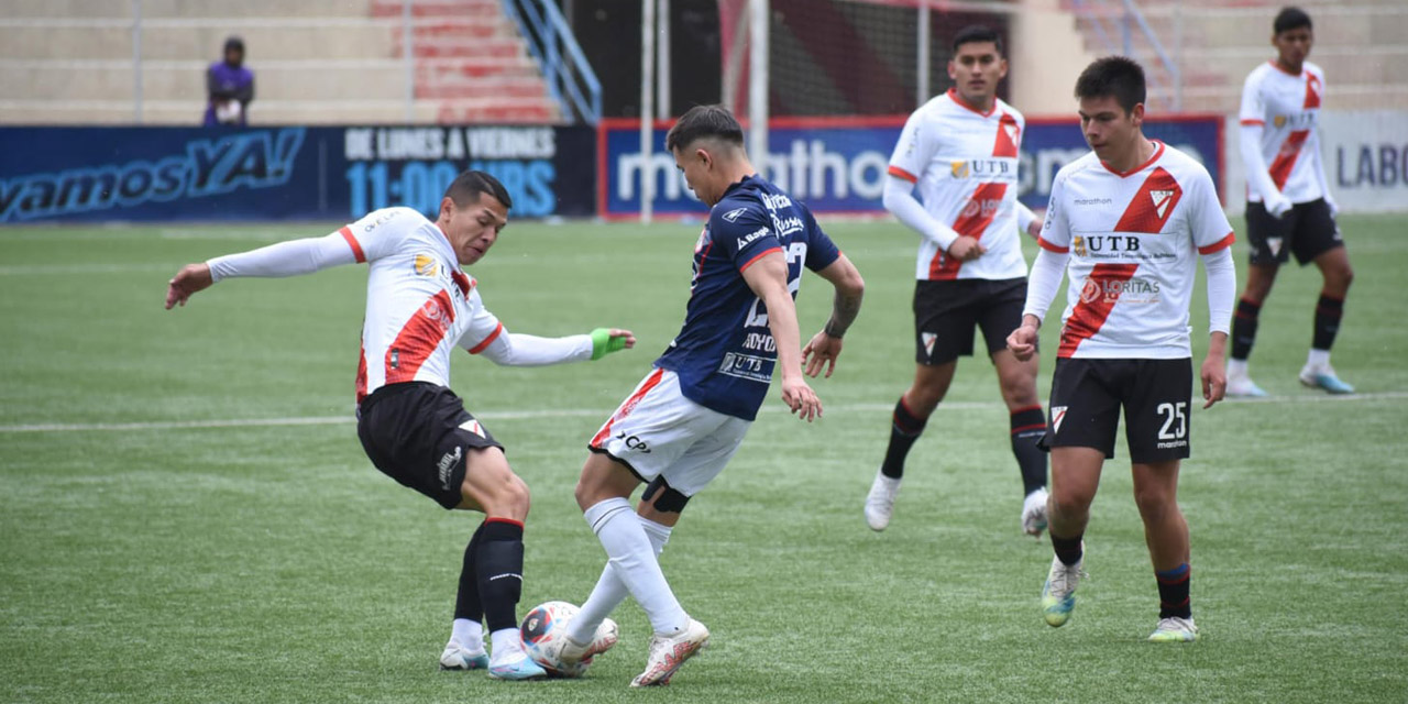 Incidencia del encuentro disputado en el estadio Municipal de El Alto. / Foto: Gustavo Ticona