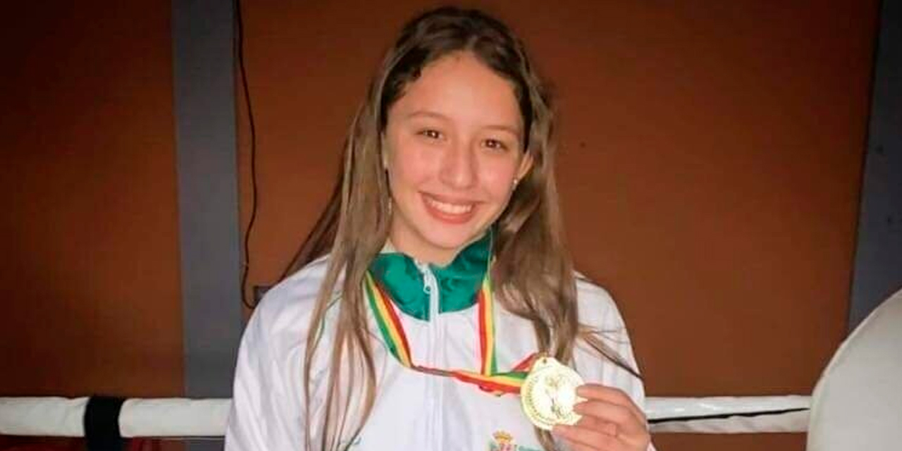 Itati Zuleta Perrogón, joven boxeadora boliviana que representa a Bolivia en competencias internaciones.