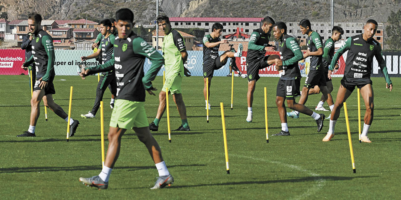 La Selección se entrenará hoy en el CAR de Ananta. | Foto: APG