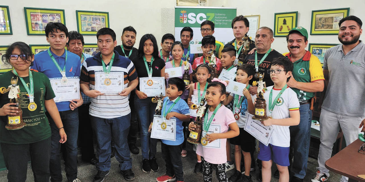 Los ganadores del nacional de ajedrez. | Foto: FBA