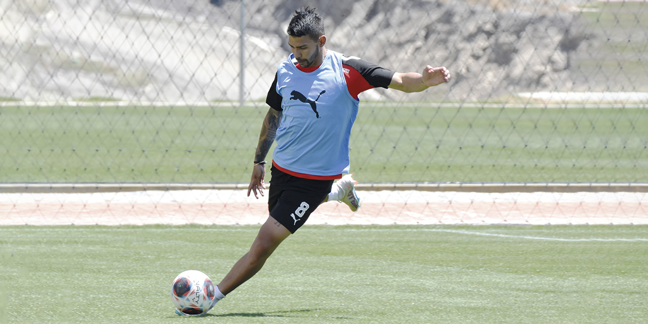 Diego Bejarano, lateral de Bolívar. | Foto: Club Bolívar