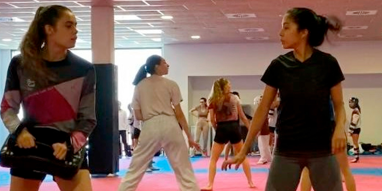 La taekwondista en sus entrenamientos. Foto: Ministerio de Salud