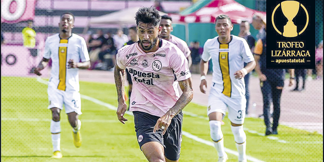 Una incidencia del partido amistoso que se disputó ayer en el estadio del Callao. | Foto: Sport Boys