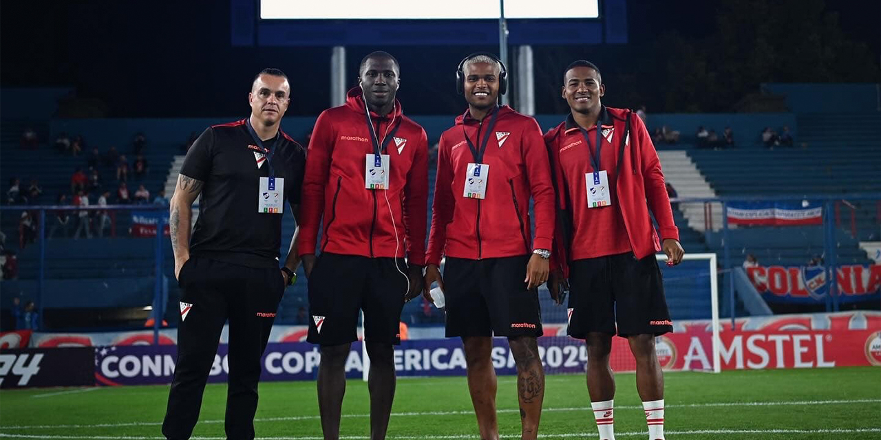 Los jugadores de Always Ready tendrán una seguidilla de partidos en el receso, después de su actuación en la Copa Libertadores. Foto: Always Ready