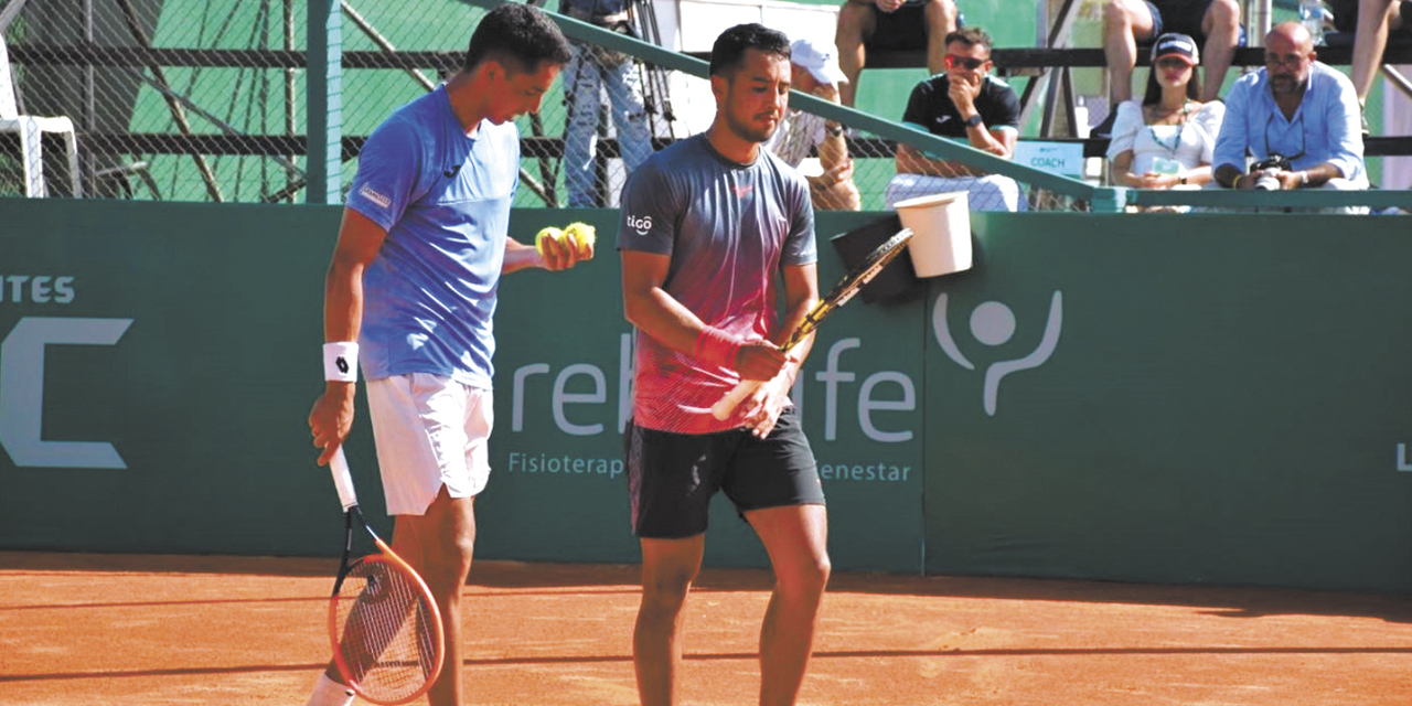 Los hermanos Murkel (izq.) y Hugo Dellien jugarán en el Roland Garros.