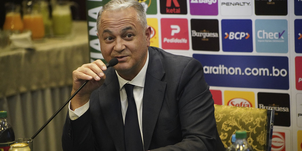 Fernando Costa, presidente de la Federación Boliviana de Fútbol. Foto/ Jorge Mamani