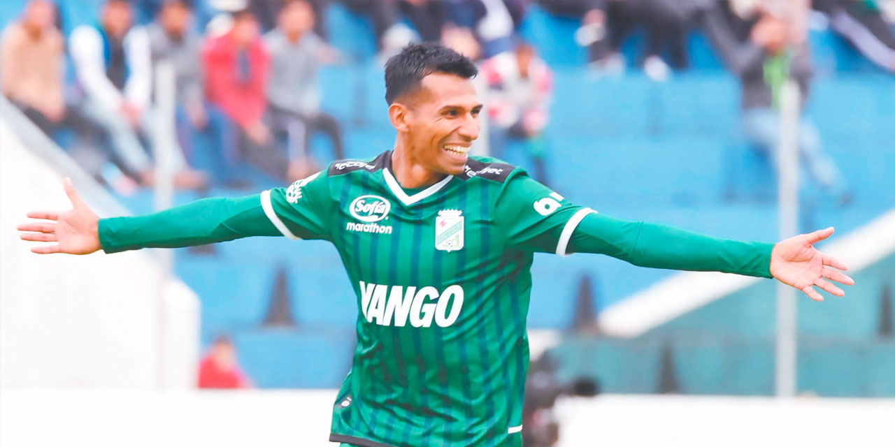 Gilbert Álvarez celebra su gol, el que le dio el triunfo al cuadro refinero. Foto: APG