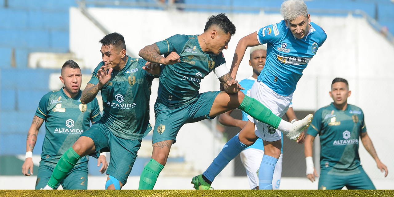 Una escena del encuentro entre San Antonio y Real Tomayapo, que finalizó igualado a un gol. Foto: APG