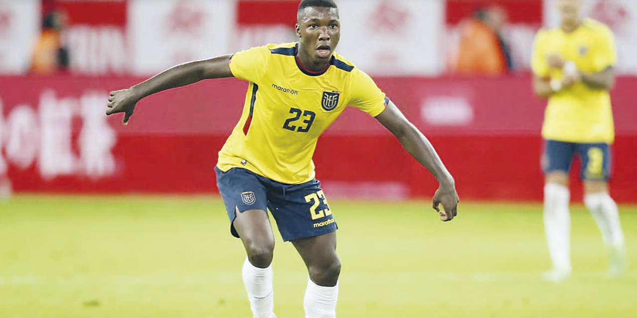 El mediocampista ecuatoriano Moisés Caicedo será la principal baja para el duelo contra Bolivia.