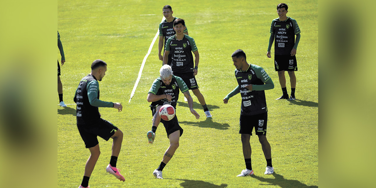 La precisión en la entrega y recepción del balón marcará la diferencia en el cotejo. | Fotos: APG