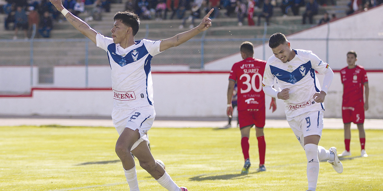 Jhoni Ramallo festeja su gol, el tercero del equipo orureño. | Fotos: APG