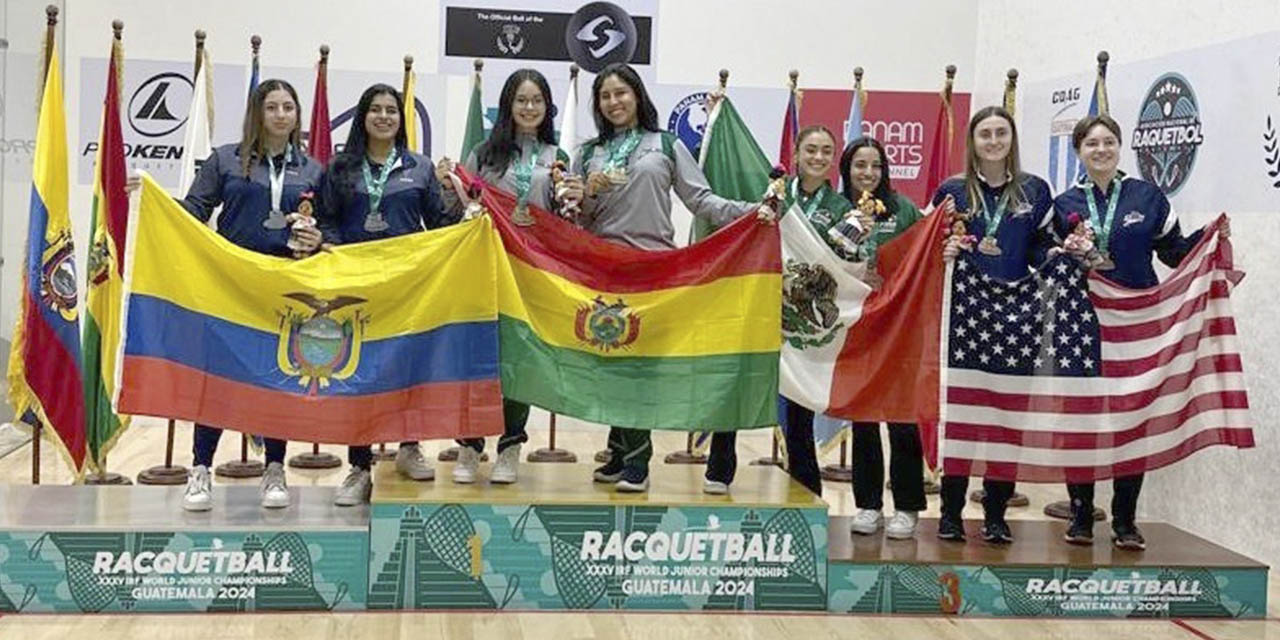 Las becarias del Sueño Bicentenario  pusieron en alto el nombre de Bolivia en el Mundial de Ráquetbol, en Guatemala.