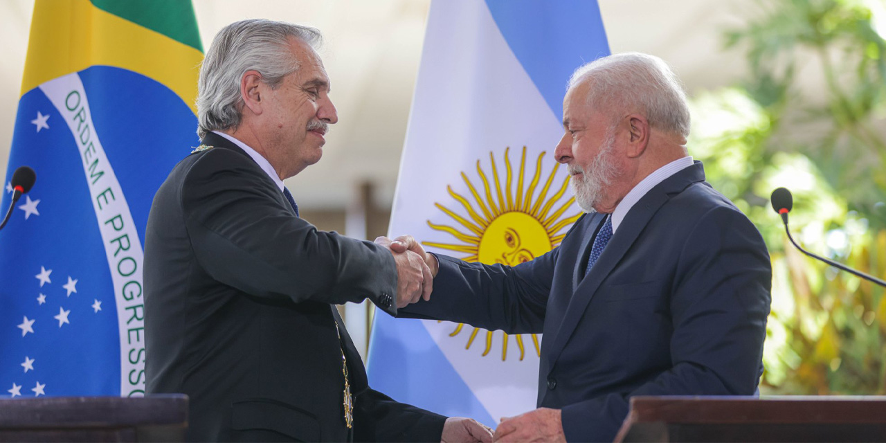 Fernández y Lula. | Foto: Casa Rosada/Twitter