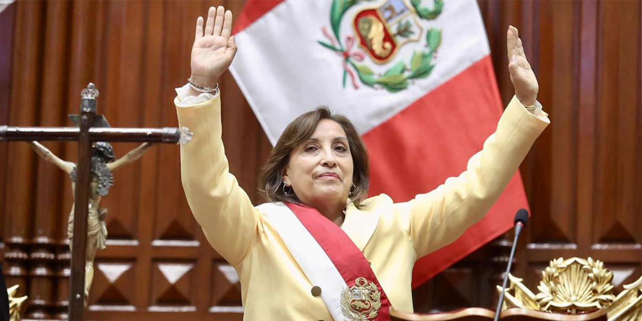 Fiscalía de Perú citará a ministros de Boluarte para declarar su contra