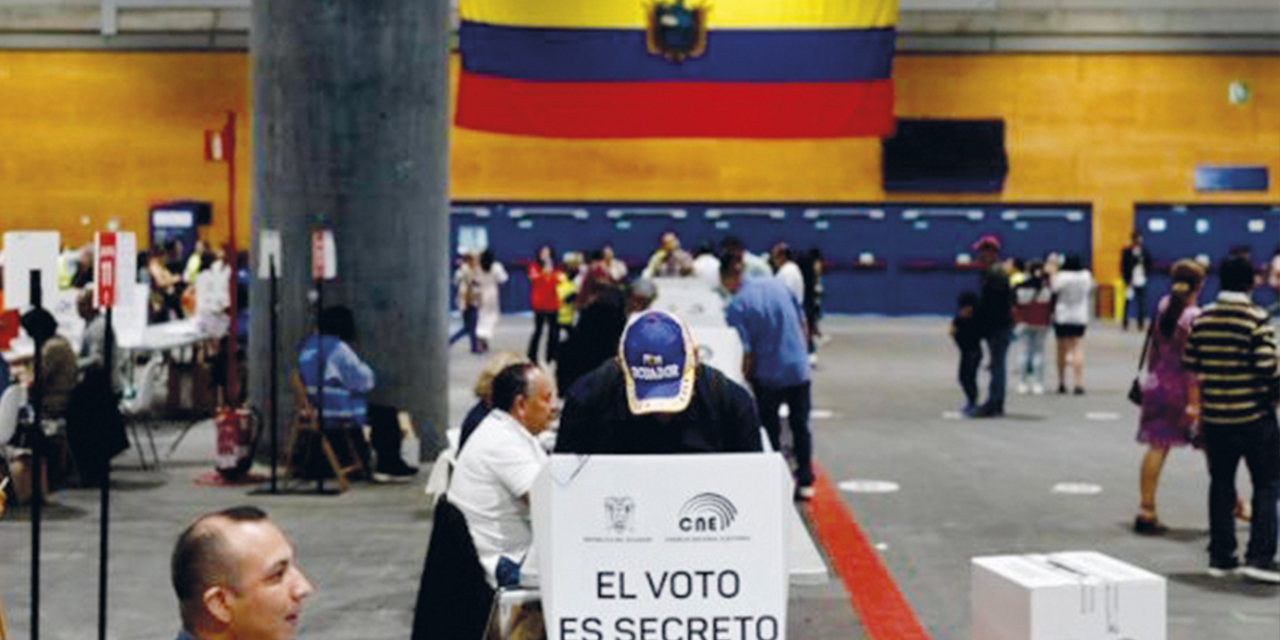 Jornada de elecciones presidenciales en Ecuador. | Foto: Telesur