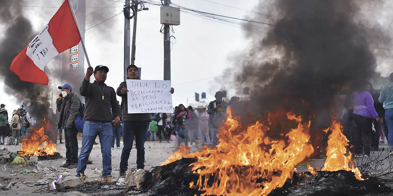 Una manifestación en Lima, Perú, el 22 de julio de 2023. | Foto: RT