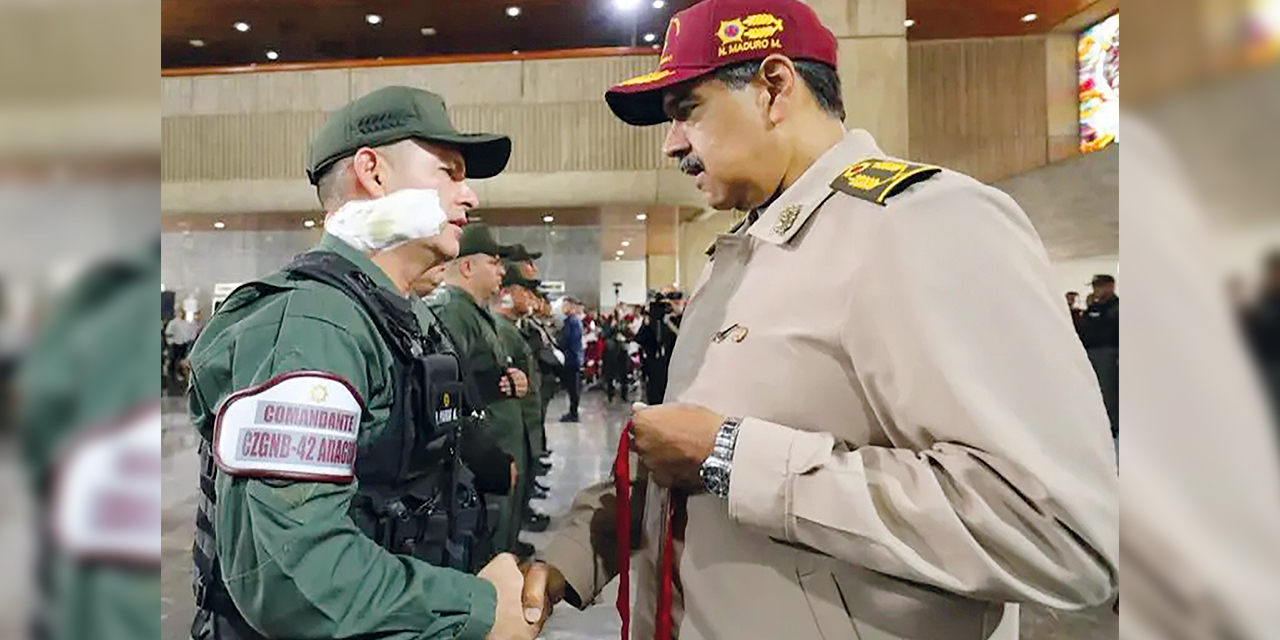 Nicolás Maduro Moros encabezó ayer las actividades conmemorativas por el aniversario 87 de la Guardia Nacional Bolivariana. Foto: TELESUR