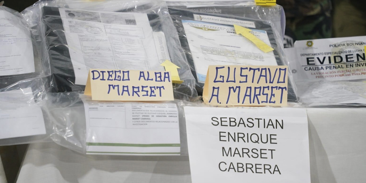 Evidencias recolectadas por la Policía tras la intervención al hangar en Santa Cruz.