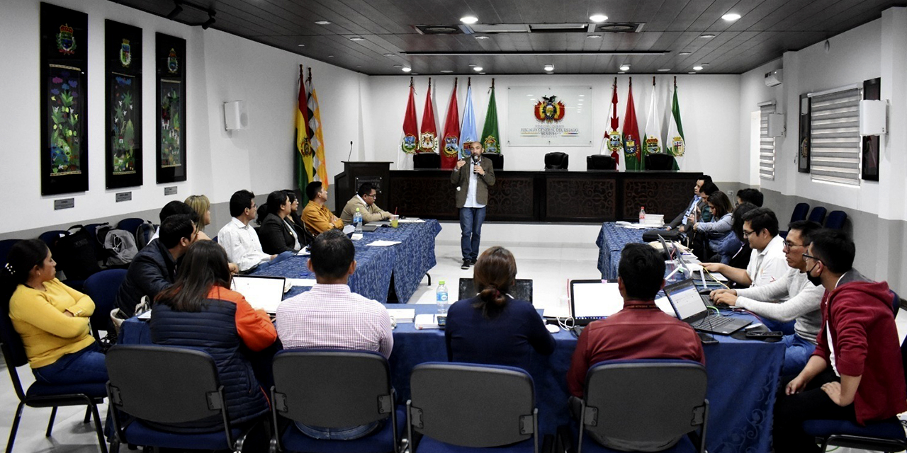 Taller de validación en Sucre.