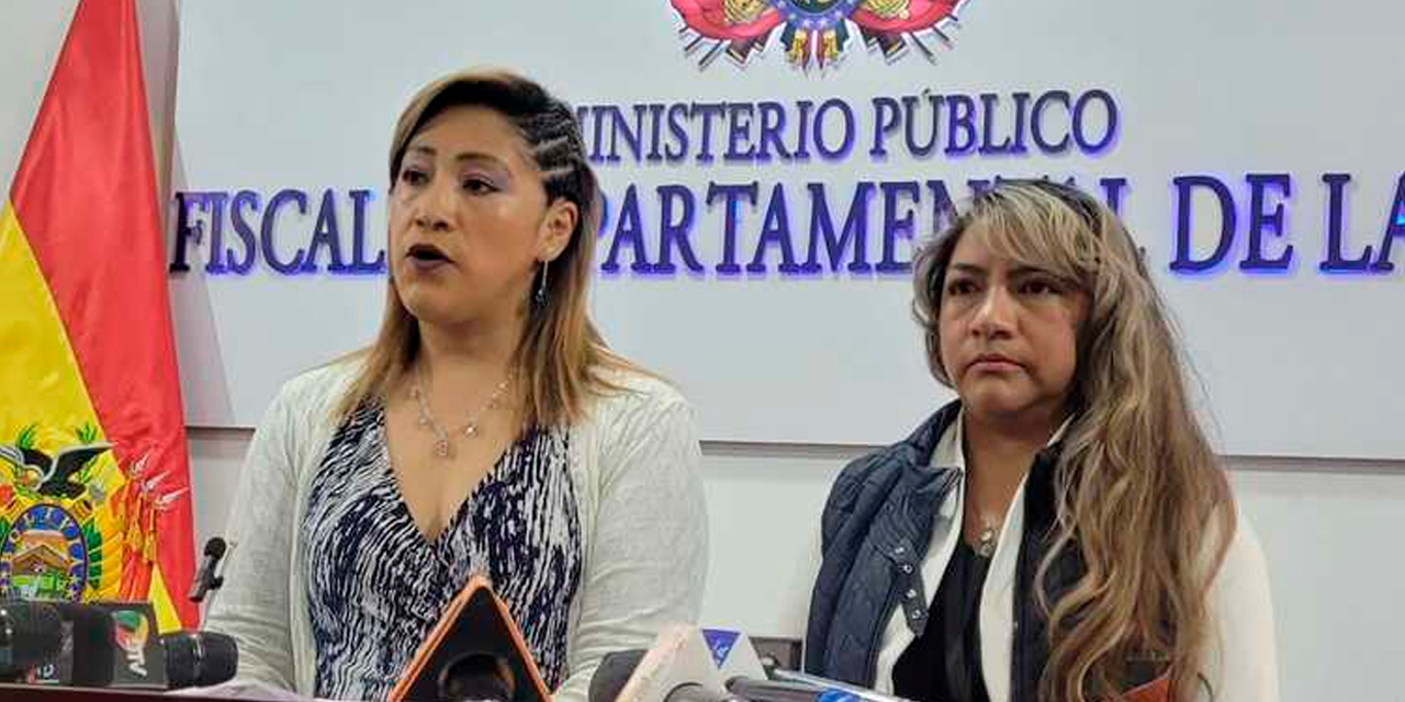 Fiscal Nilda Calle en conferencia de prensa. Foto: FGE