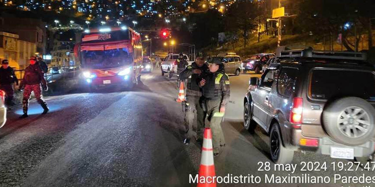 Operativo policial de control de placas de vehículos. | Foto: ABI