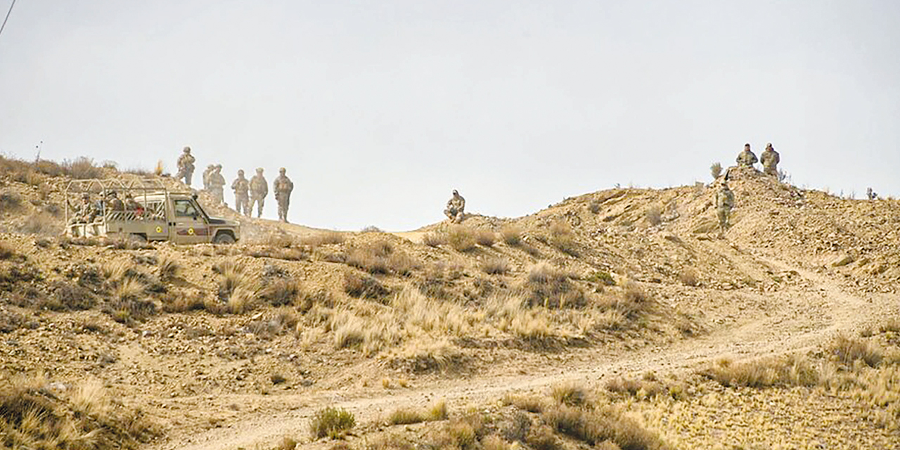 Militares del Comando Estratégico Operacional de Lucha Contra el Contrabando. Foto: Archivo VLLC