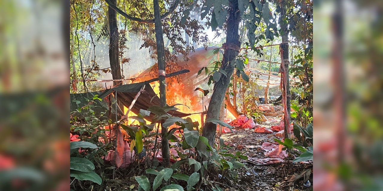 Un laboratorio es destruido en el Chapare,  Cochabamba. Foto: FELCN