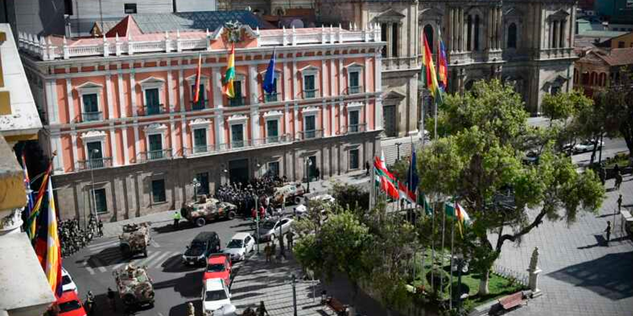 Militares movilizados en la asonada golpista fallida