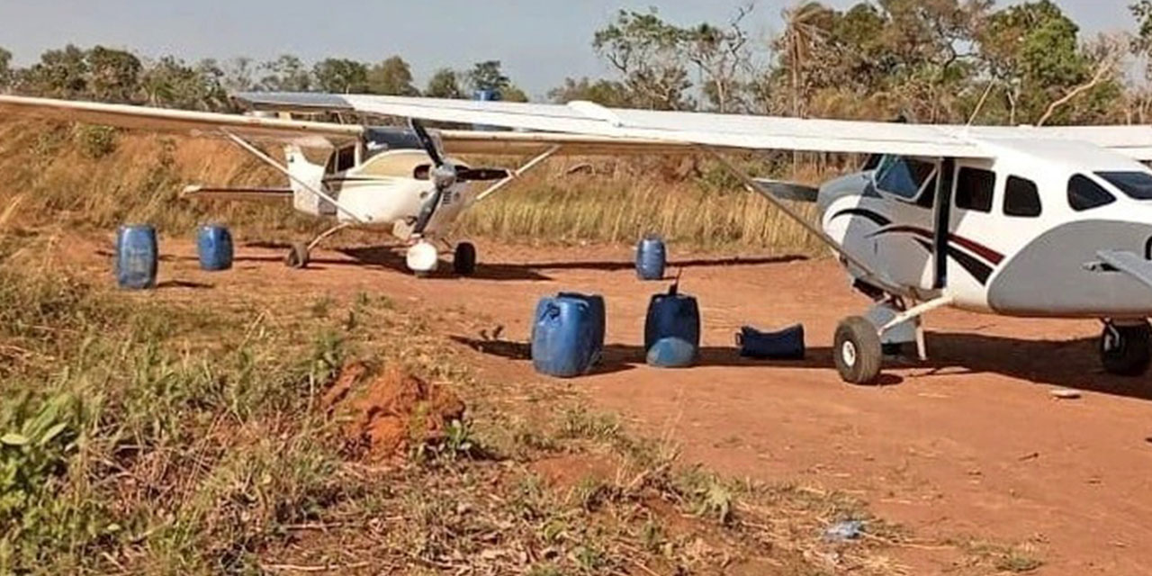 Aeronaves con matrícula boliviana secuestradas por transportar droga. Foto: FISCALÍA